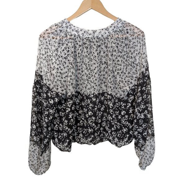 Joie Caillie Black & White Floral Chiffon Peasant Top Blouse Puff Sleeves V-Neck - Picture 3 of 13